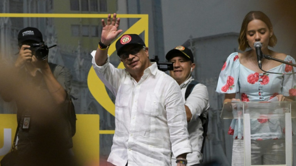 El presidente de Colombia autoriza retomar los contactos con el principal cartel del narco