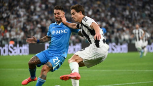 Juve and Napoli play out goalless draw in early Serie A title tussle