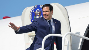 Rubio visita El Salvador para promover políticas de migração e segurança