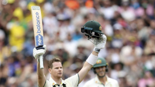 Smith's 140 puts Australia in control of 4th Test against India