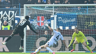 Napoli perde para o Como (2-1) e cede liderança do Italiano à Inter; Atalanta e Juve vencem