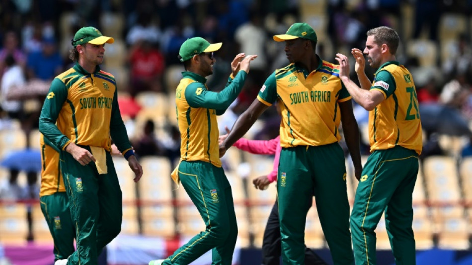 Nortje and De Kock star as South Africa edge England in T20 World Cup