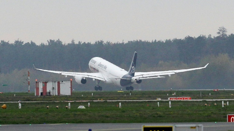 Unwetter bringt Betrieb an Flughafen Frankfurt am Main zeitweise zum Erliegen