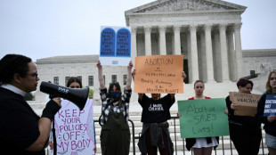 Biden insta a defender el derecho al aborto en EEUU, en peligro en la Corte Suprema