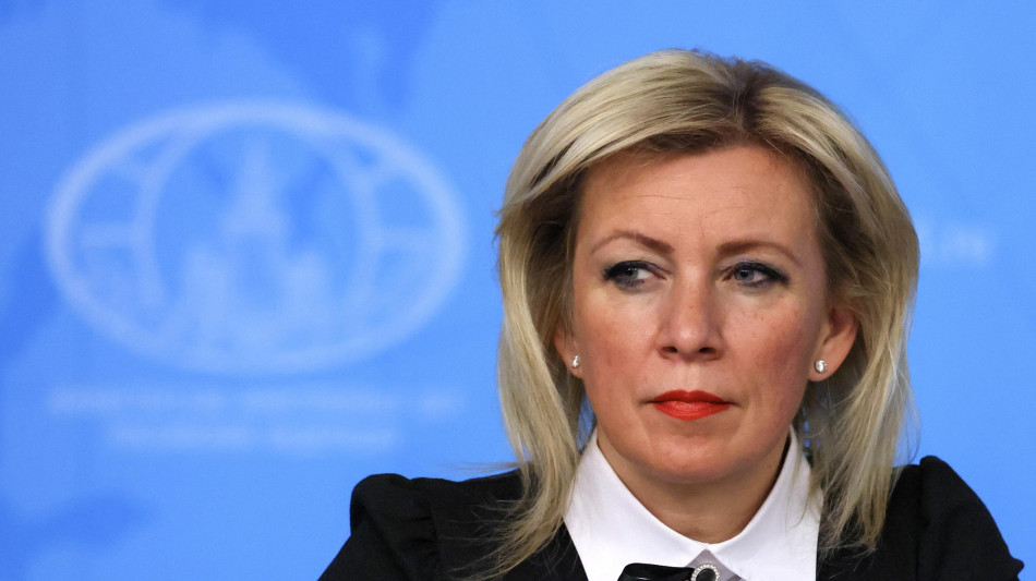 Zakharova, '10.000 italiani firmano contro Mattarella'