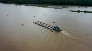 Indígenas liberam embarcações retidas na Amazônia peruana