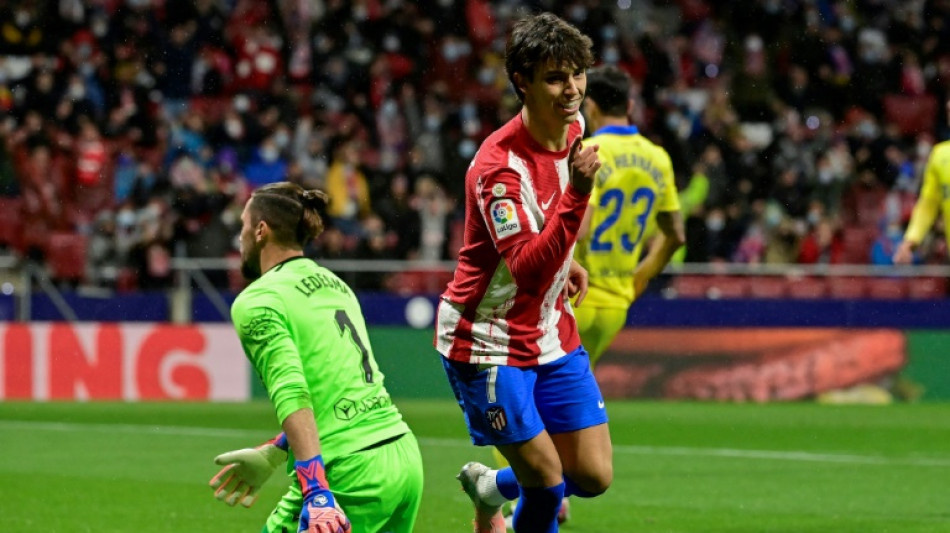 Atletico warm up for Man Utd Champions League date with victory