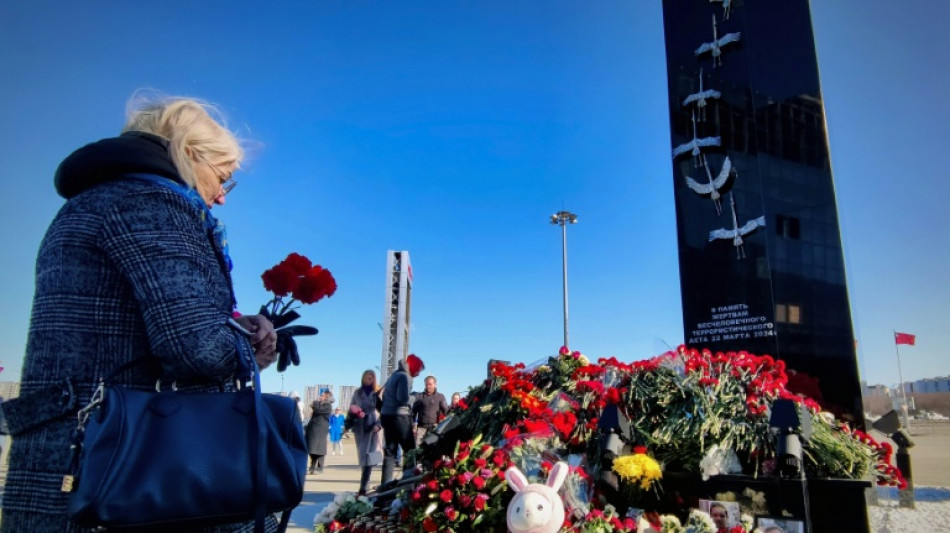 Hundreds pay tribute to Russia's deadly Crocus attack