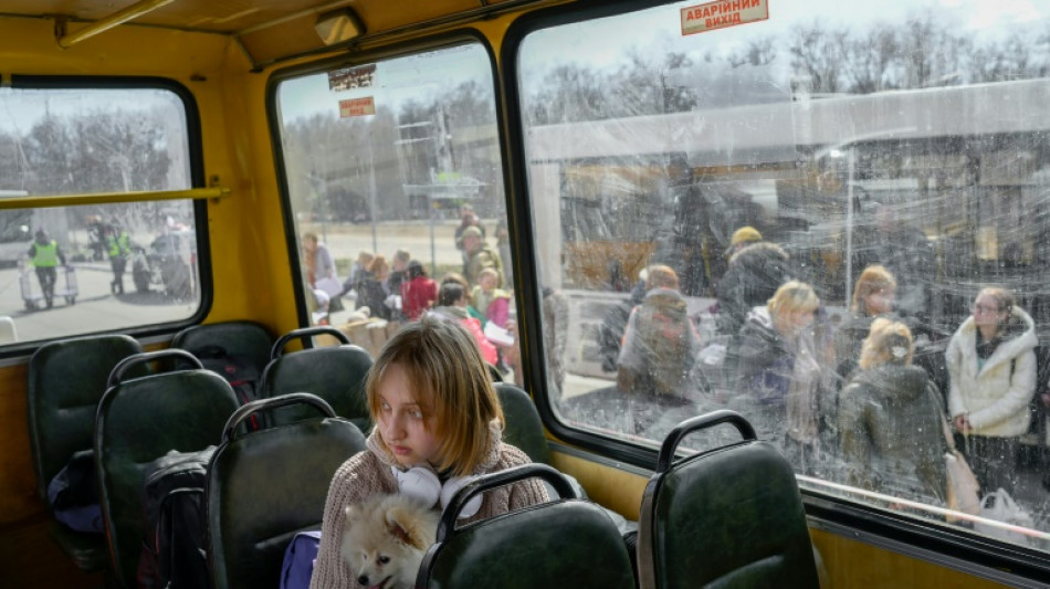 Drei Busse mit Zivilisten aus Mariupol in Saporischschja angekommen