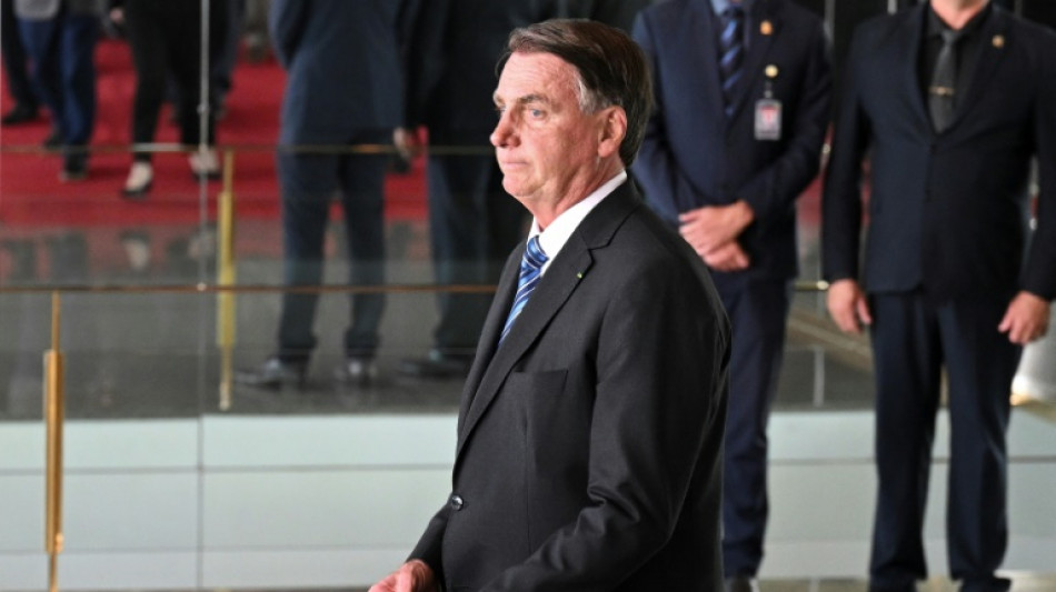 Bolsonaro gibt Machtübergabe an Lula in Auftrag