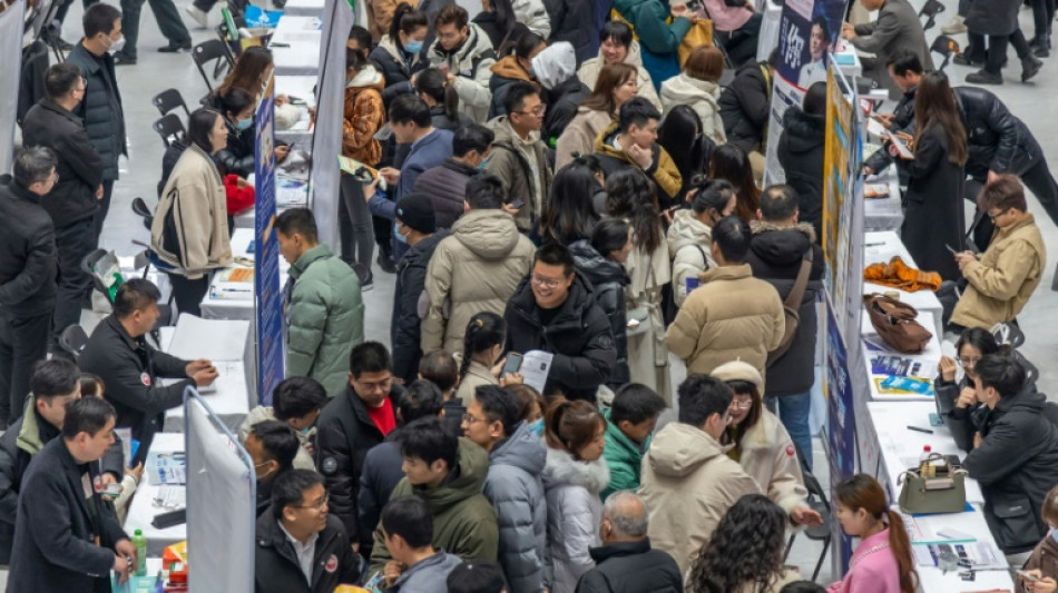 China anuncia venda de títulos da dívida de longo prazo esta semana 