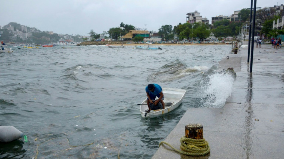 Hurricane heads towards Mexico's Baja California