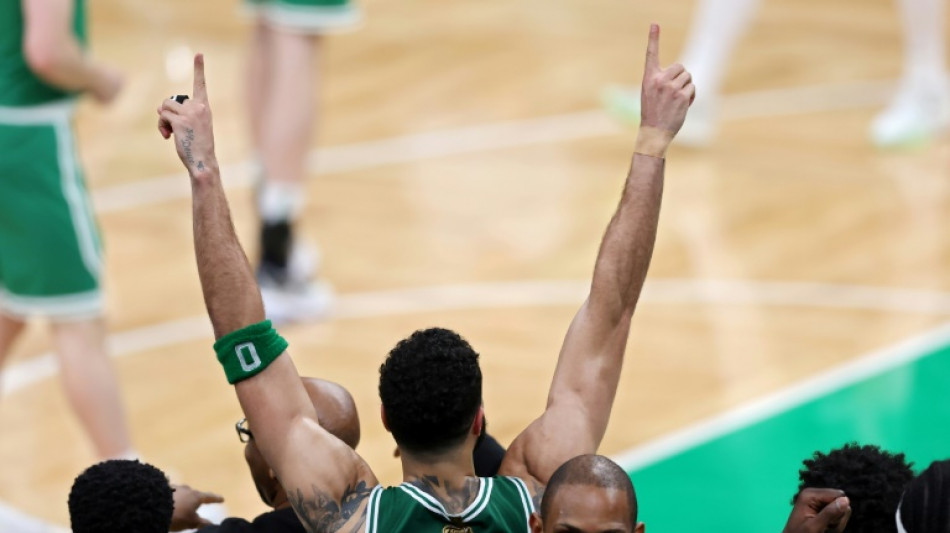 Finale NBA: 18e titre record pour Boston, triomphe de la génération Tatum/Brown