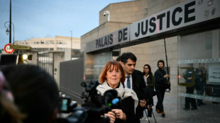 La fiscalía pide hasta 16 años de prisión para los coacusados en el macrojuicio por violación en Francia