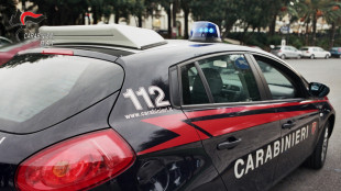 Abusi sessuali su 2 studentesse minorenni,un arresto al liceo