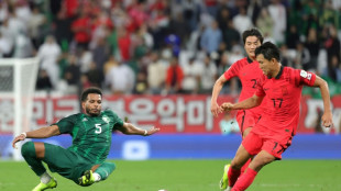 South Korea beat Saudis on penalties to reach Asian Cup quarter-finals