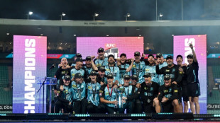 Heat crush Sixers to win Australia's BBL final  