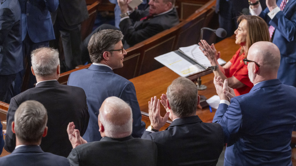 Mike Johnson fallisce primo voto per rielezione a speaker