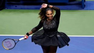 Serena brilla en su último Abierto de EEUU; colombiano Galán da el golpe ante Tsitsipas