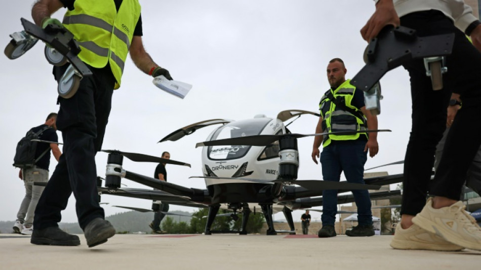 Israel prueba un taxi-dron sobre Jerusalén para luchar contra los atascos