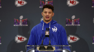 Mahomes, Chiefs 'okay' with being Super Bowl villains