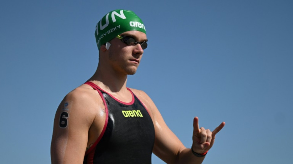 Rasovszky holds on to win men's open water 10km