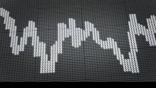 Global stocks mainly rise, but London flatlines on recession news