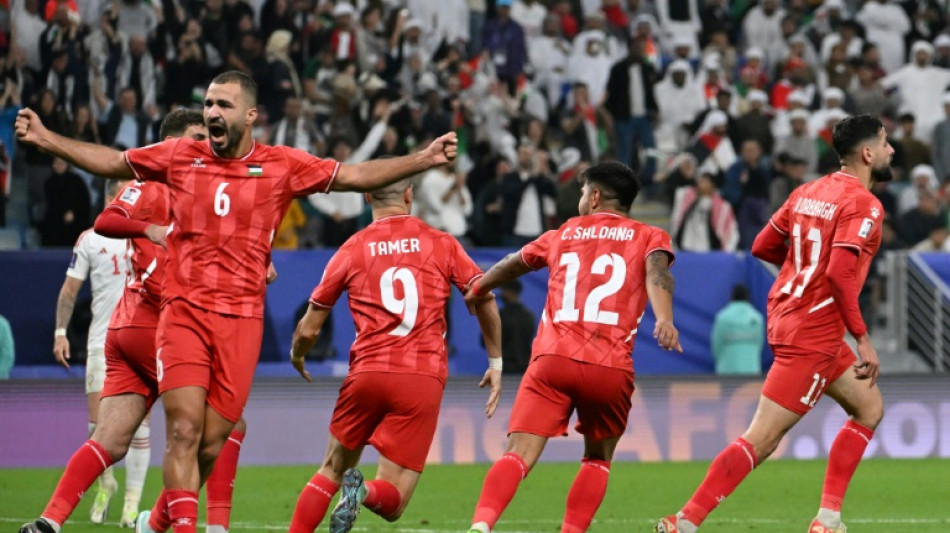 Palestine frustrated by UAE, Australia into Asian Cup last 16