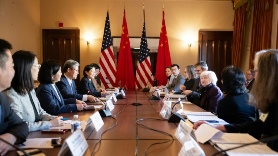 US-China officials to hold economic talks before Trump return