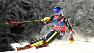 Emotional Shiffrin edges Vhlova in floodlit slalom