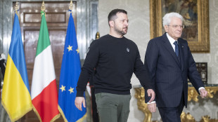 Mattarella a Zelensky, nostro sostegno per sicurezza intera Ue