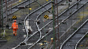 Verkehrsminister wollen Sondervermögen für marode Schienen und Straßen 