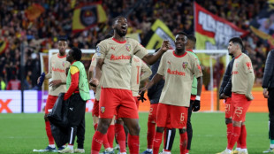 Em jogo entre eliminados da Champions, Lens vence e tira Sevilla da Liga Europa