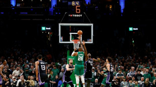 Celtics hold off Fox, Kings to extend NBA win streak