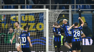 Inter beat Juve to take control of Serie A title tussle