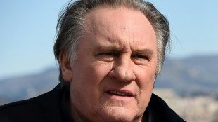 França julga lenda do cinema Gérard Depardieu por agressões sexuais