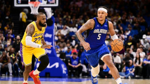 Wagner y Banchero impulsan a los Magic ante los Lakers