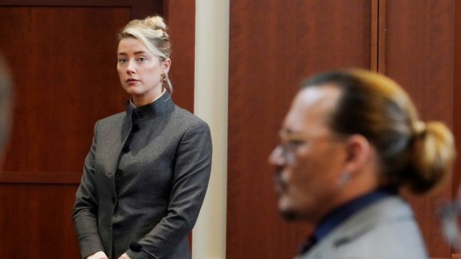 A la barre, Amber Heard dit avoir voulu divorcer de Johnny Depp car elle craignait pour sa vie