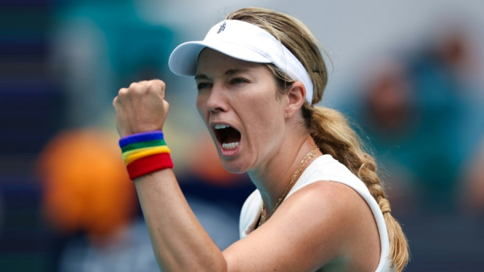 Collins and Alexandrova fight into Miami semi-finals