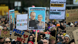 Bundesweite Proteste gegen Rechtsruck gehen weiter - Großdemonstration in Berlin