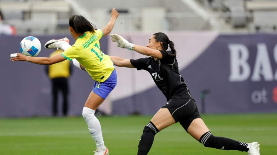 Brazil ease into Gold Cup final with win over Mexico