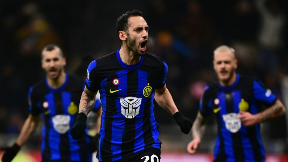 Calhanoglu guides Inter to Serie A top spot with Udinese win