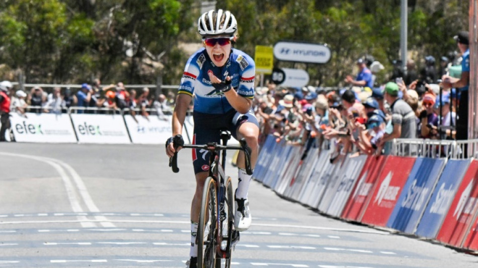 Australia's Gigante powers to victory in Tour Down Under