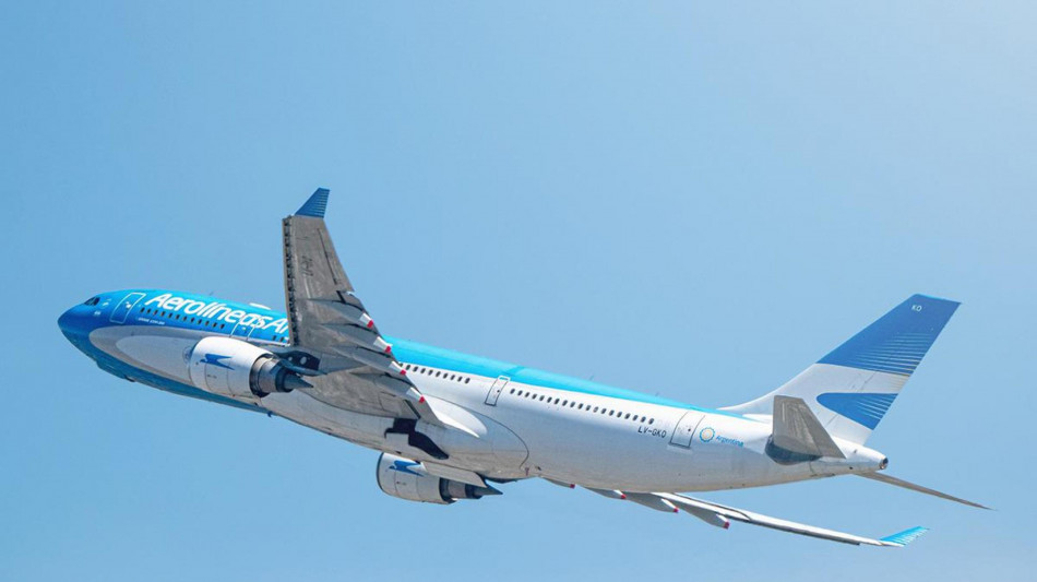 Aerolinas Argentinas, primo accordo per chiudere la vertenza