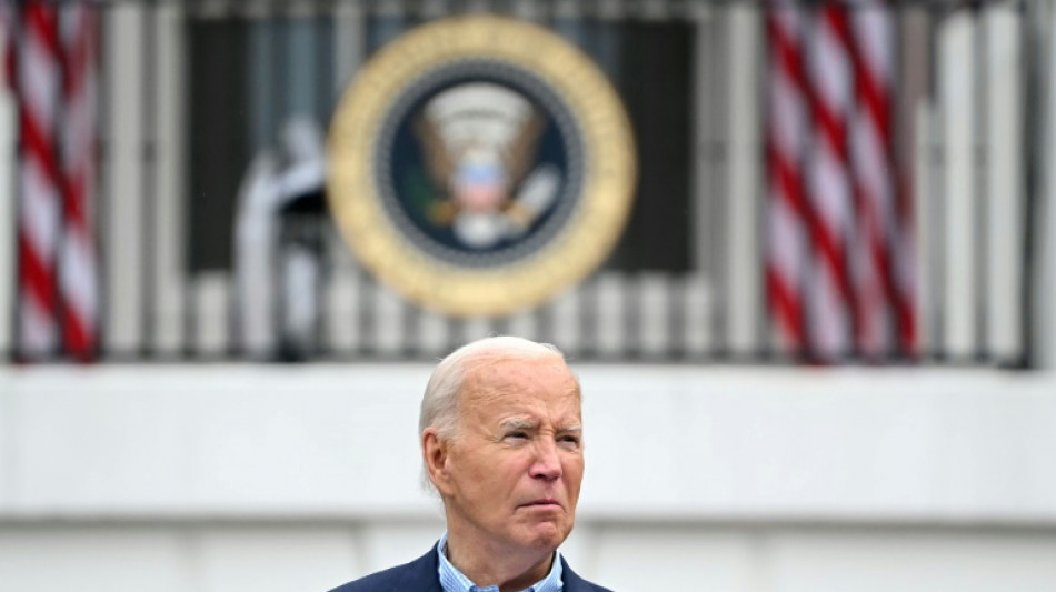 Biden insiste em seguir como candidato e promete 'vencer novamente'