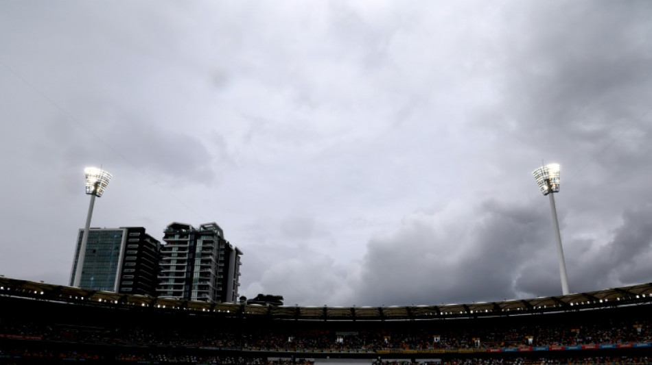 Australia reach 28-0 in rain-hit first session against India