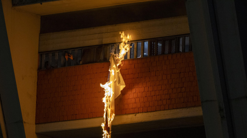 Muore detenuto, protesta al carcere di Viterbo