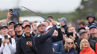 Trump: sul palco con lui anche il golfista DeChambeau