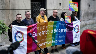 Marsch zur Europride-Parade in Belgrad findet trotz Verbots statt