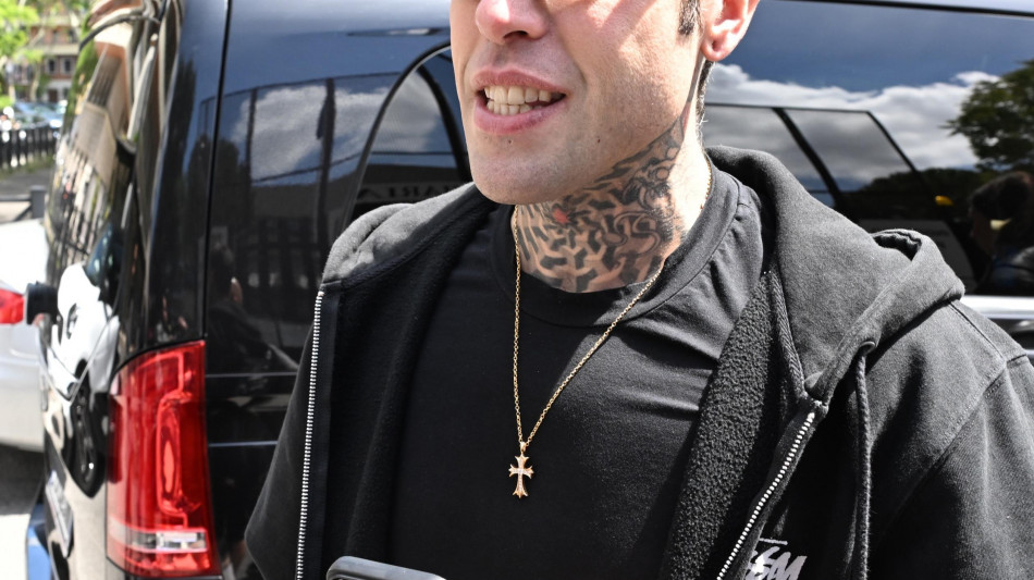 Fedez accusato calunnia a Codacons,chiesto non luogo a procedere